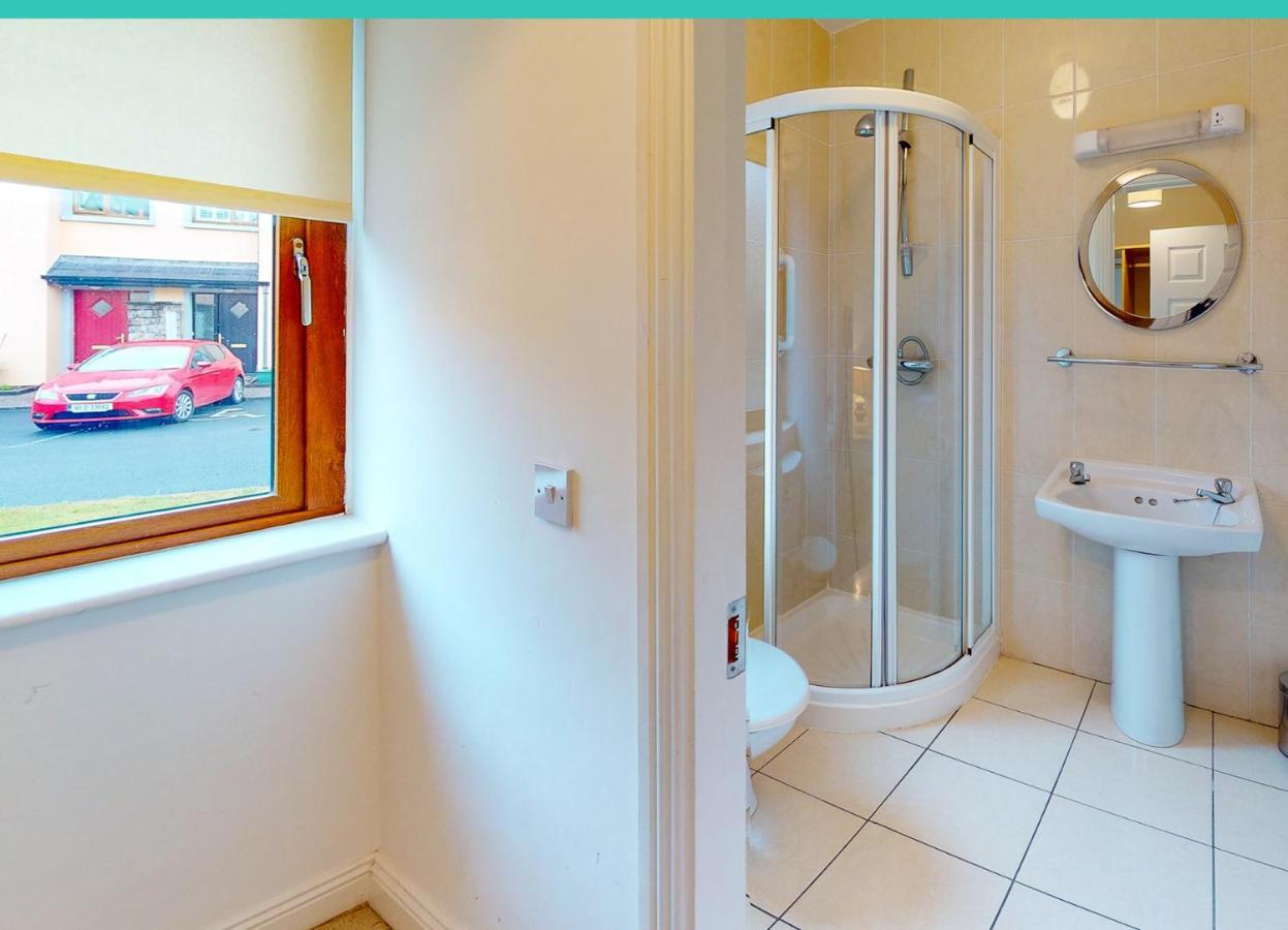 Lakeside Holiday Homes - Type B By Trident Holiday Homes Killaloe Extérieur photo